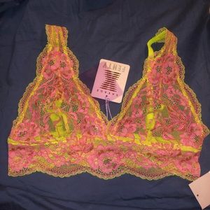 NWT savage x fenty lace bralette